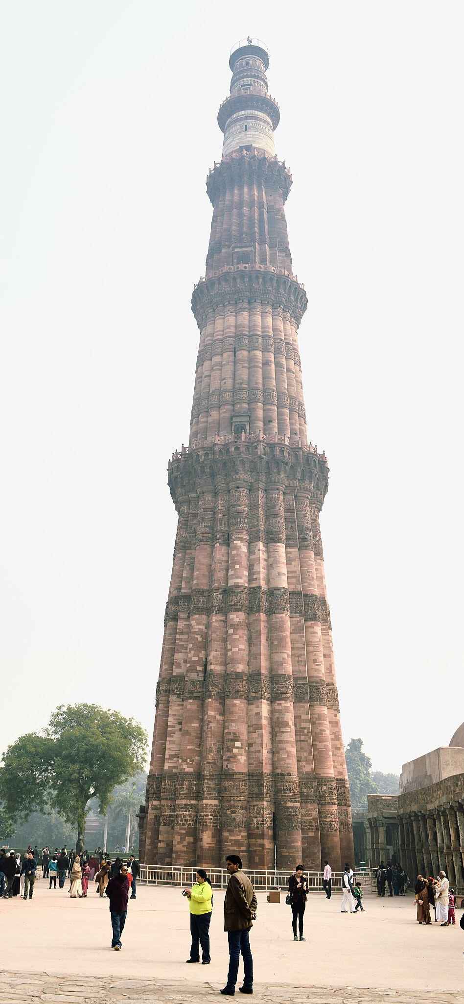 20140104 265 델리 쿠트브 미나르 (철 기둥)